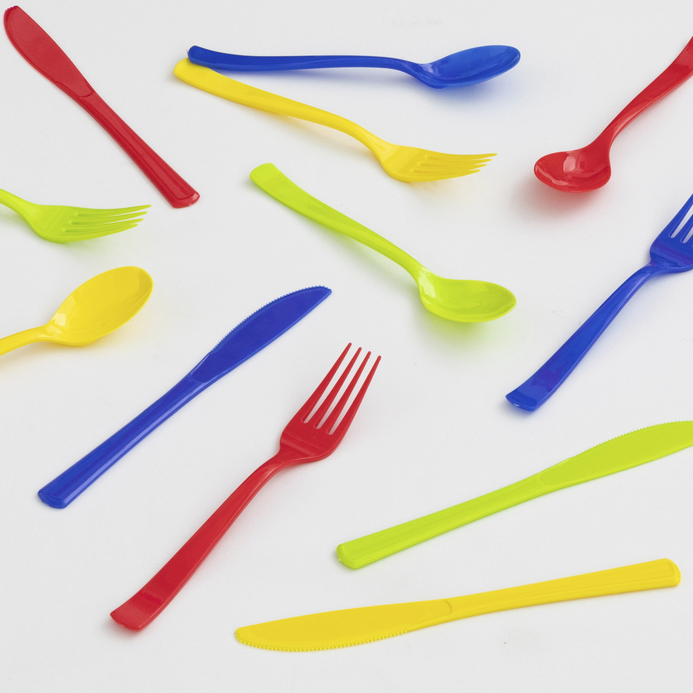 Way To Celebrate Disposable Cutlery Set, Party Supplies for Birthday and Events (Assorted Colors, 24 Pieces) pzjzr